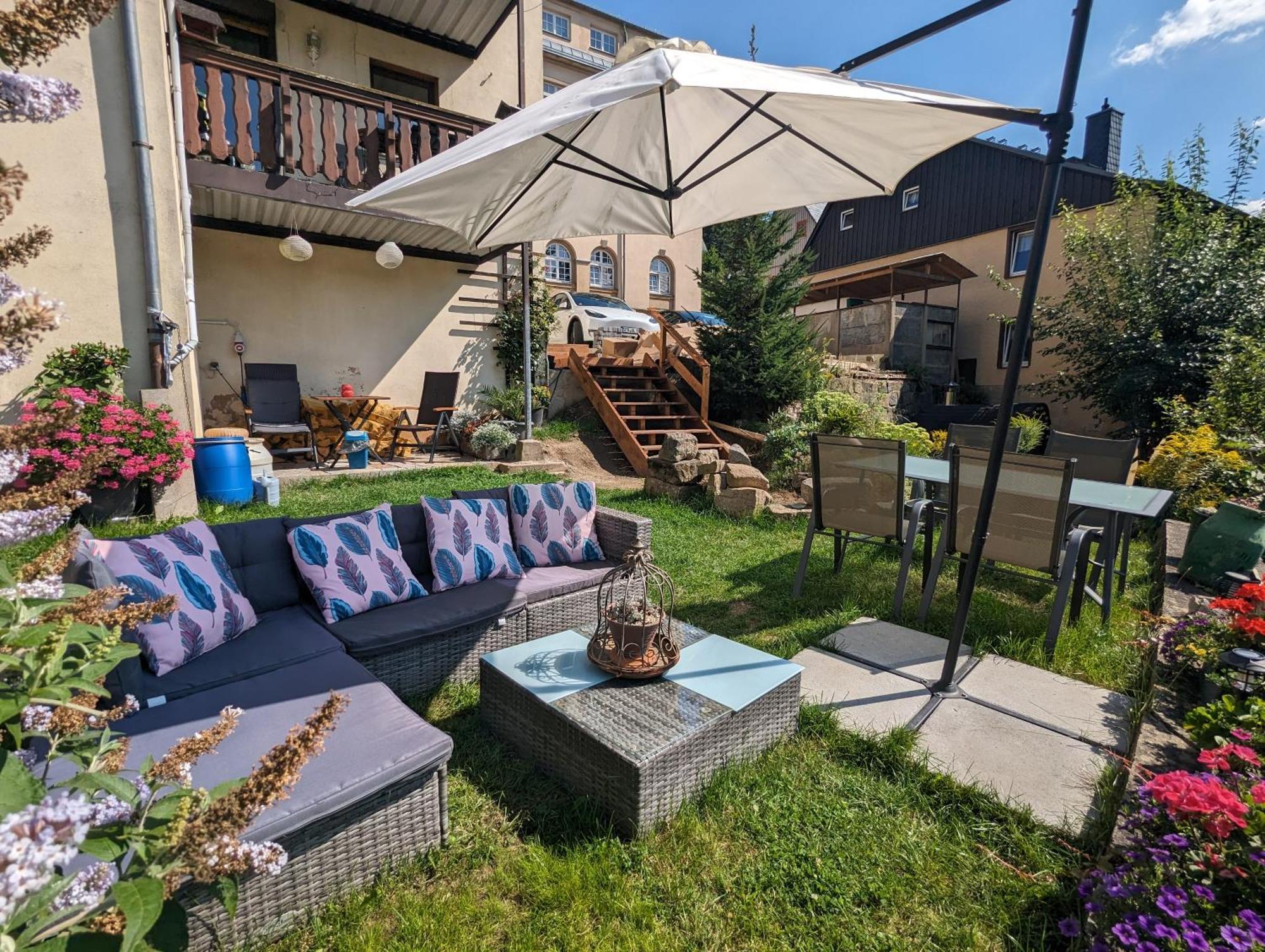 Hw4B - Urlaubsmagie - Zentral Mit Gemeinschaftsgarten, -Pool, -Sauna & Whirlpool Sebnitz Kültér fotó